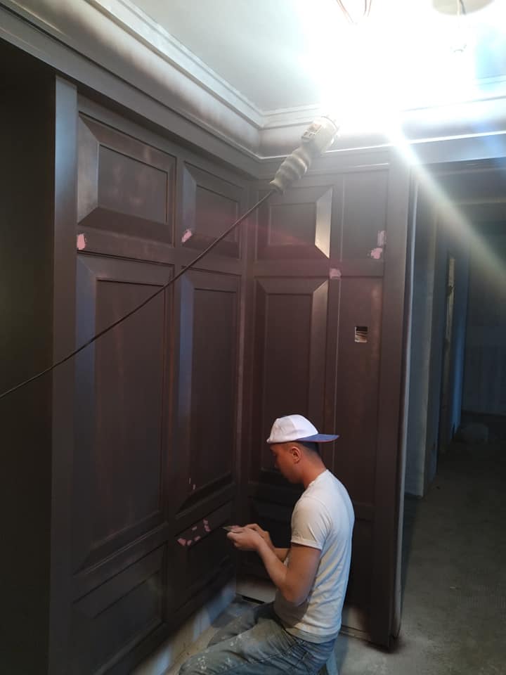 台北梯廳造型烤漆